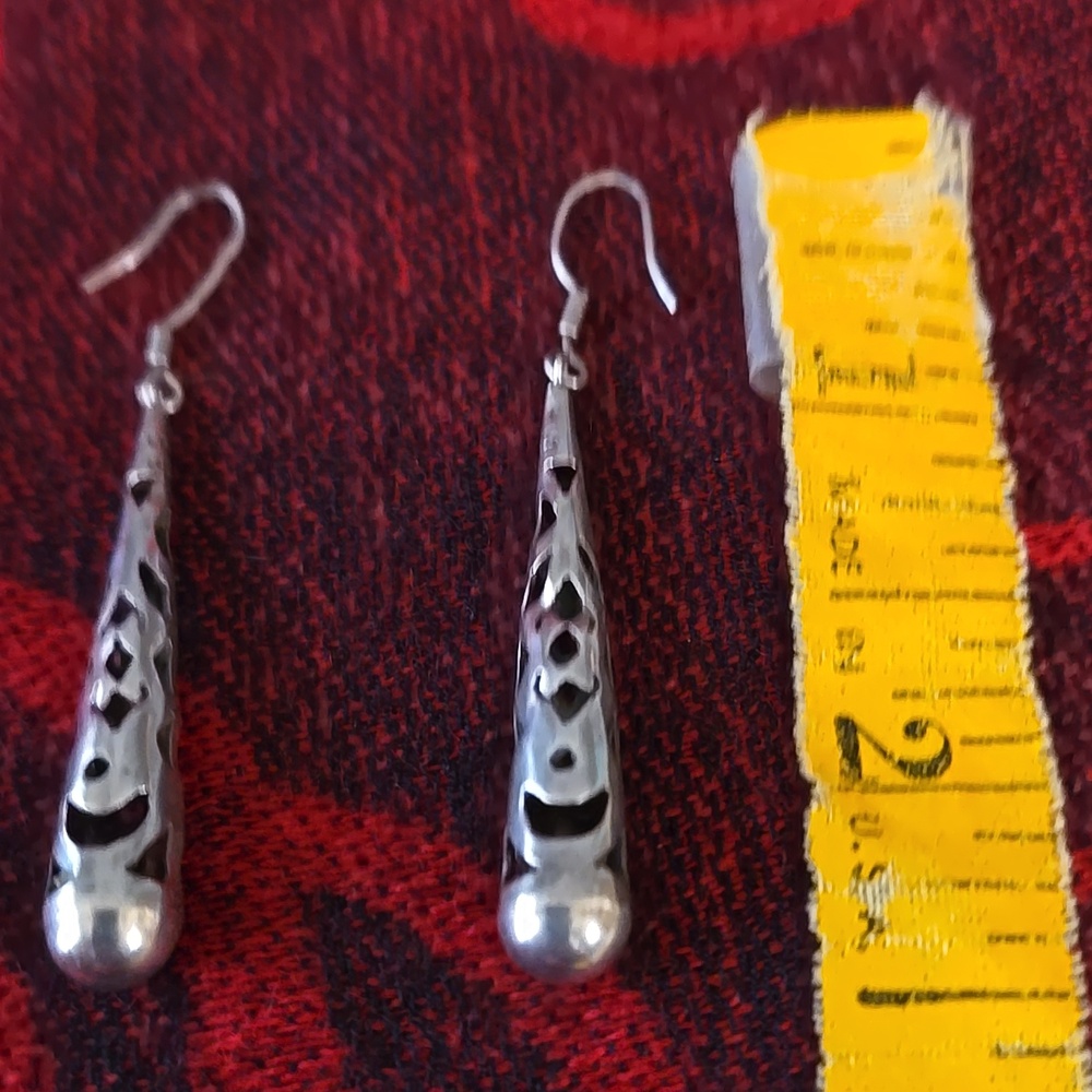 Vintage Mexico Sterling, Glam Shadow Cut, long Drop pierced Earrings - Picture 6 of 8